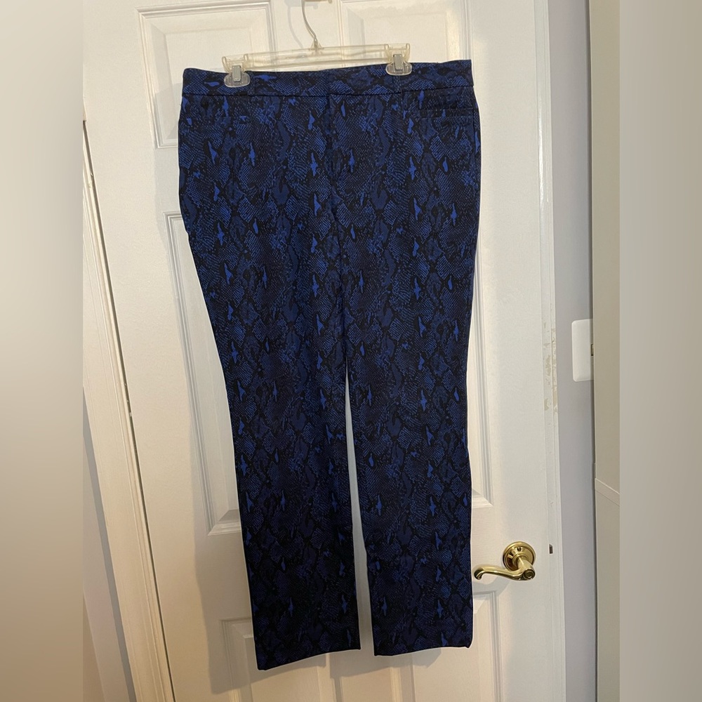 Banana Republic Sloan skinny snake print pant - size 14L